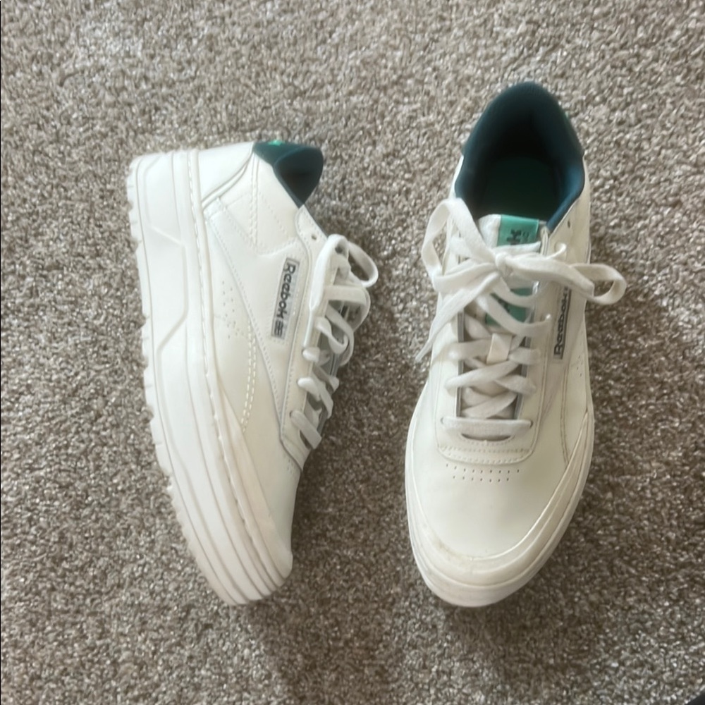 Reebok club c GEO White Sneakers with Green Accents